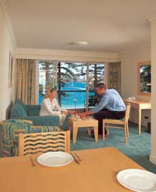 Quest Grande Esplanade - Manly - Lightning Ridge Tourism 1