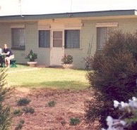 Oaklands Cottage - Lightning Ridge Tourism