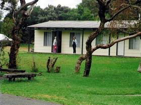 Gemini Downs Coorong Holiday Centre - Lightning Ridge Tourism 0