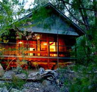 Girraween Environmental Lodge Ltd - Lightning Ridge Tourism