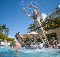 Stay In Noosa - Lightning Ridge Tourism