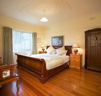 Nazaaray Beach House - Lightning Ridge Tourism