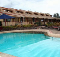Great Escape Lofts - Lightning Ridge Tourism