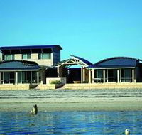 Baird Bay Ocean Eco Apartments - Lightning Ridge Tourism