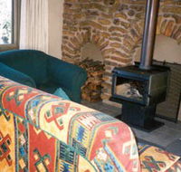Kinie-ger Bush Cabins - Lightning Ridge Tourism