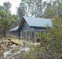 Blue Lake Lodge accommodation - Lightning Ridge Tourism
