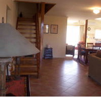 Barn Retreat - Mansfield - Lightning Ridge Tourism