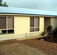 Footsteps At Normanville - Lightning Ridge Tourism