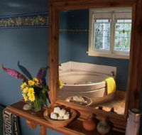 Currawong Cottage - Lightning Ridge Tourism
