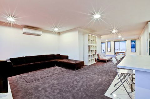 MORNINGTON PENINSULA ACCOMMODATION BEACH HOUSE - Lightning Ridge Tourism 2