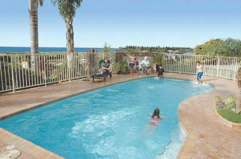 Captain's Quarters - Lightning Ridge Tourism 0