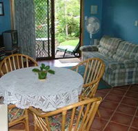 Ocean Dreaming - Lightning Ridge Tourism