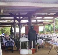 Spurwood Springs Log Cabin Venue - Lightning Ridge Tourism