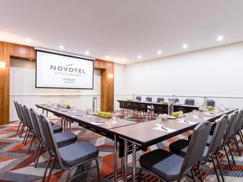 Novotel Sydney Central - Lightning Ridge Tourism 45