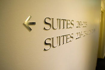 Capitol Square Hotel Sydney - Lightning Ridge Tourism 8