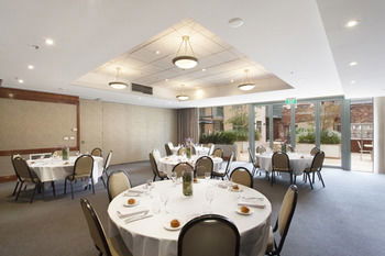 Melbourne Metropole Central - Lightning Ridge Tourism 36