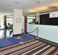 Mercure Melbourne Treasury Gardens - Lightning Ridge Tourism