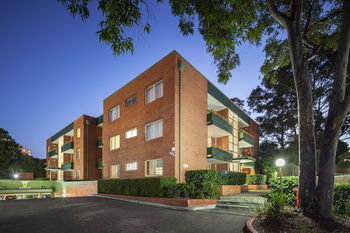 APX Parramatta - Lightning Ridge Tourism 3