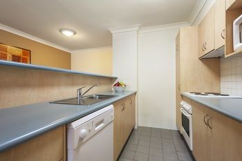 APX Parramatta - Lightning Ridge Tourism 7