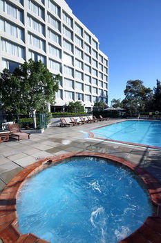 Mercure Sydney Parramatta - Lightning Ridge Tourism 0