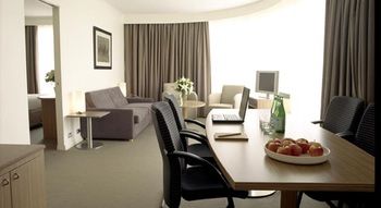 Mercure Sydney Parramatta - Lightning Ridge Tourism 26