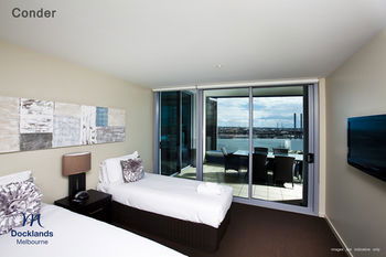 Grand Mercure Apartments Docklands - Lightning Ridge Tourism 5