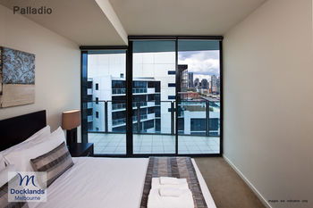 Grand Mercure Apartments Docklands - Lightning Ridge Tourism 8