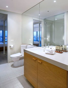 Grand Mercure Apartments Docklands - Lightning Ridge Tourism 45
