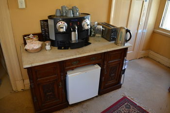 Australian Heritage Hotel - Lightning Ridge Tourism 0