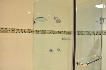 Annam Serviced Apartments - Lightning Ridge Tourism 14