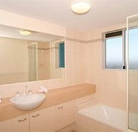 Atlantis Marcoola - Lightning Ridge Tourism