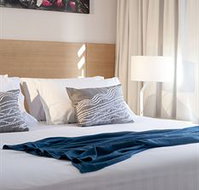 Fraser Place Melbourne - Lightning Ridge Tourism