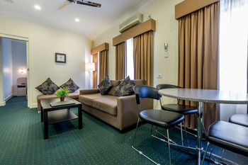 Best Western Melbourne's Princes Park Motor Inn - Lightning Ridge Tourism 16
