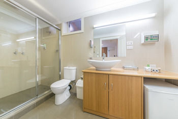 Best Western Melbourne's Princes Park Motor Inn - Lightning Ridge Tourism 25
