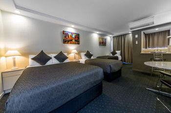 Best Western Melbourne's Princes Park Motor Inn - Lightning Ridge Tourism 56