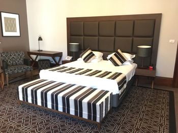 Avonmore On The Park Boutique Hotel - Lightning Ridge Tourism 34