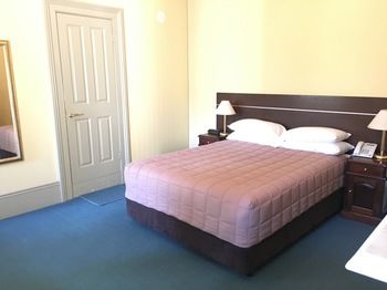 Avonmore On The Park Boutique Hotel - Lightning Ridge Tourism 35