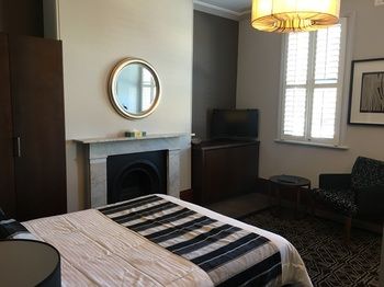 Avonmore On The Park Boutique Hotel - Lightning Ridge Tourism 36
