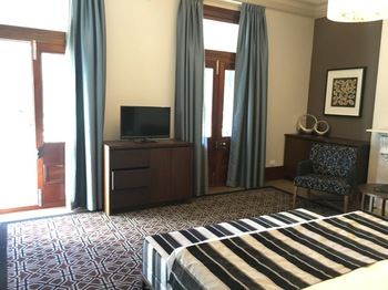 Avonmore On The Park Boutique Hotel - Lightning Ridge Tourism 41