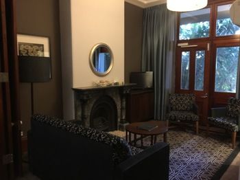 Avonmore On The Park Boutique Hotel - Lightning Ridge Tourism 46