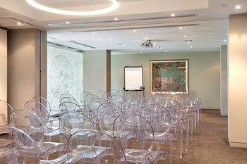 Art Series - The Olsen - Lightning Ridge Tourism 25