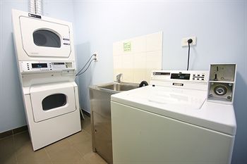 Sydney Central Inn - Hostel - Lightning Ridge Tourism 14