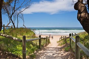 Gateway Lifestyle Lorikeet - Lightning Ridge Tourism 26