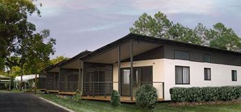 Gateway Lifestyle Lorikeet - Lightning Ridge Tourism 4