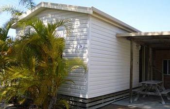 Gateway Lifestyle Lorikeet - Lightning Ridge Tourism 7