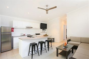 Gateway Lifestyle Lorikeet - Lightning Ridge Tourism 16