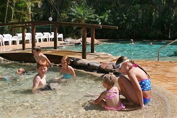 Gateway Lifestyle Lorikeet - Lightning Ridge Tourism 23