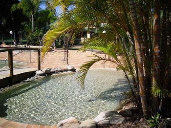 Gateway Lifestyle Lorikeet - Lightning Ridge Tourism 24
