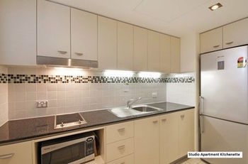 OVR Caloundra - Lightning Ridge Tourism 13