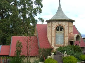 A Camelot Tower & Penthouse - Lightning Ridge Tourism 25